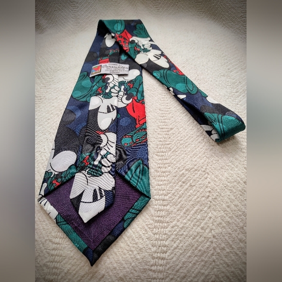 Vintage Disney Mickey Mouse Necktie by Cervantes, Perfect Condition Like New! - Picture 3 of 6